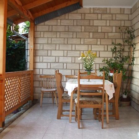 Lilla Vendeghaz Villa Hajdúszoboszló Exterior foto