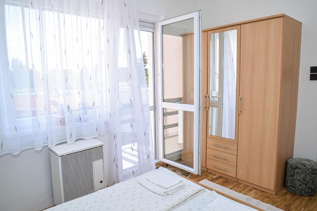 Lilla Vendeghaz Villa Hajdúszoboszló Exterior foto
